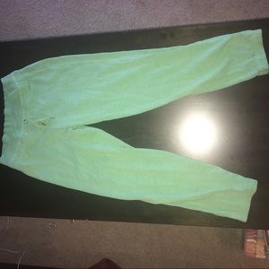 Victoria's Secret Intimates & Sleepwear - Victoria’s Secret cropped sweatpants Victoria's Secret Intimates & Sleepwear - Victoria’s Secret cropped sweatpants
